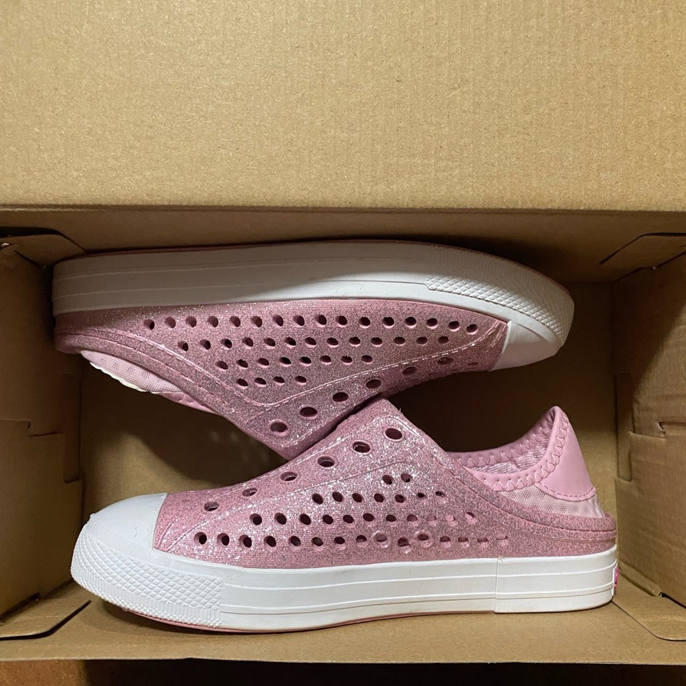 Sketchers Foamies Guzman Steps Slip On Shoes